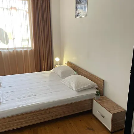 Apartment Robinzon Sp Elenite